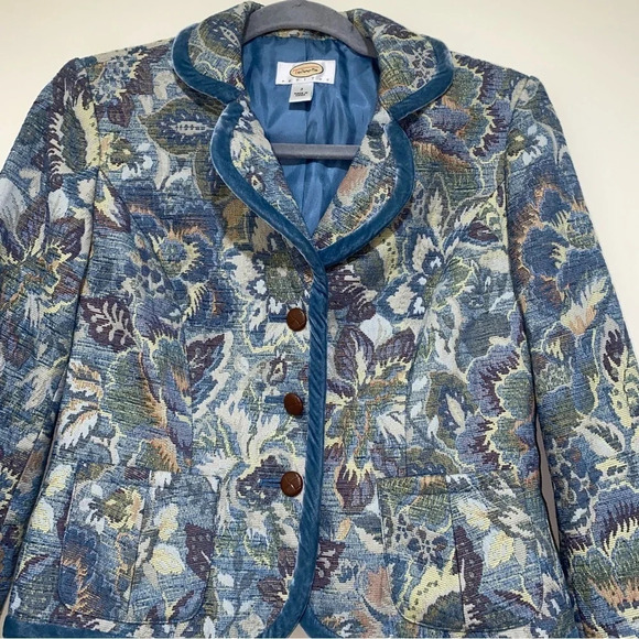 Women’s Vintage Victorian Floral Talbots brand Blazer Jacket blue Velvet size  2 - Picture 5 of 13